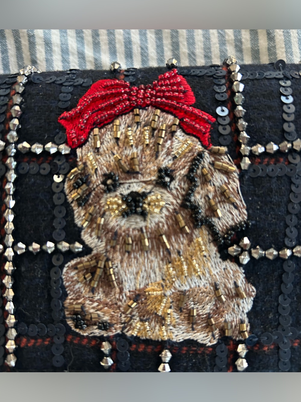 Black Embellished Yorkie Beaded Bag - Picture 4 of 4